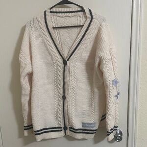 EUC Taylor Swift Cable Knit Star Stitched Cardigan